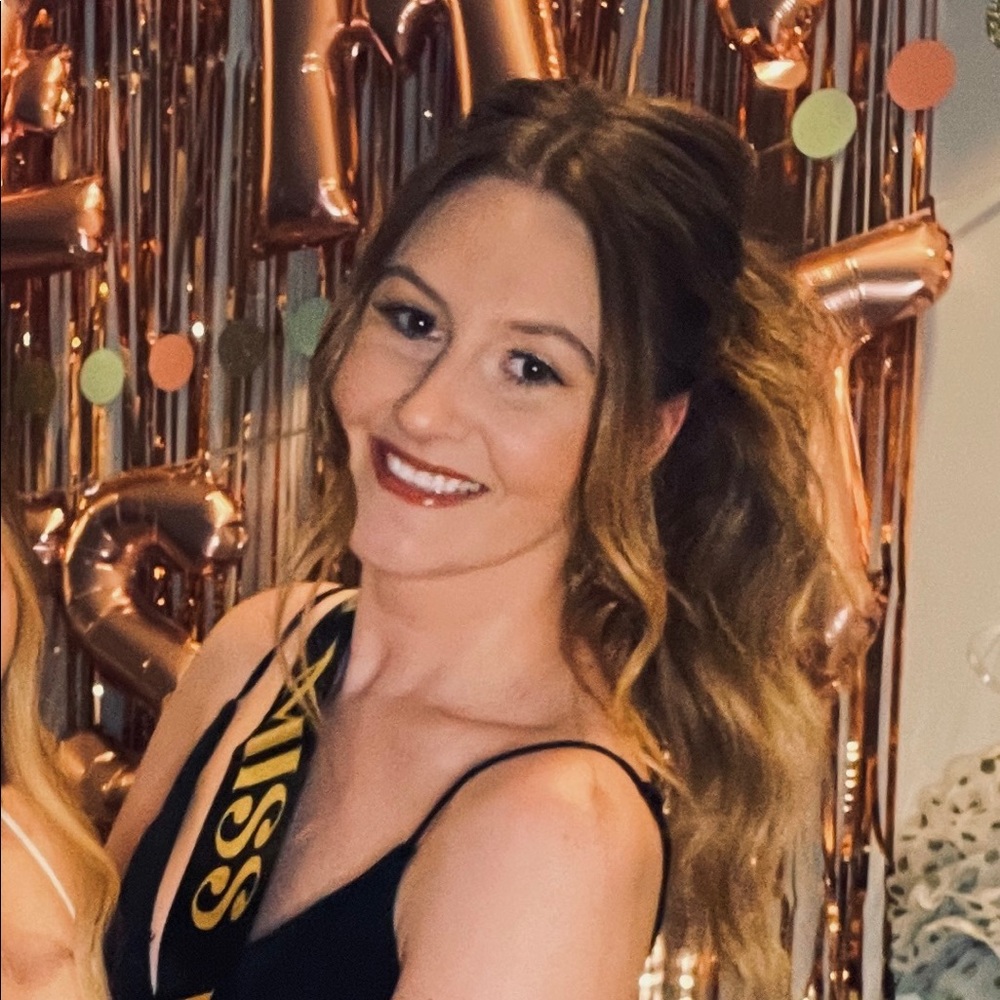 Meet your Posher, Katie